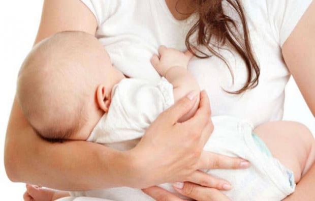 متى ينزل حليب الثدي بعد الولادة القيصرية وأسباب تأخر نزوله؟